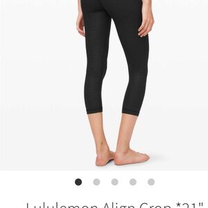 Lululemon size 2 Align Crop *21"